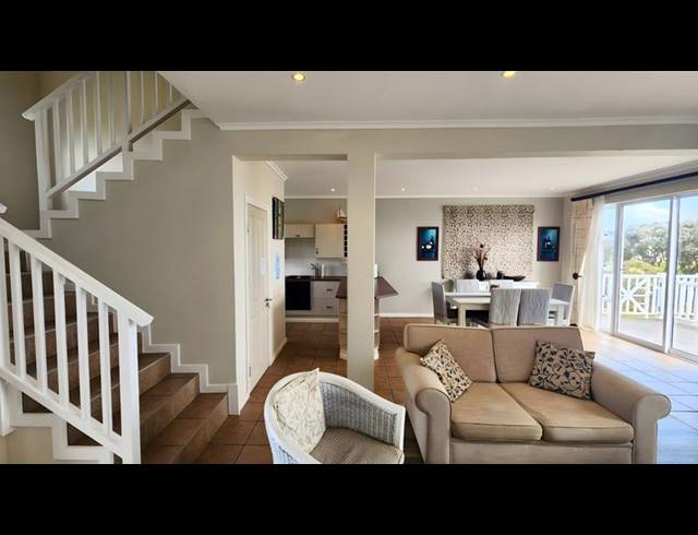 2 BEDROOM PROPERTY TO RENT IN PINNACLE POINT GOLF ESTATE